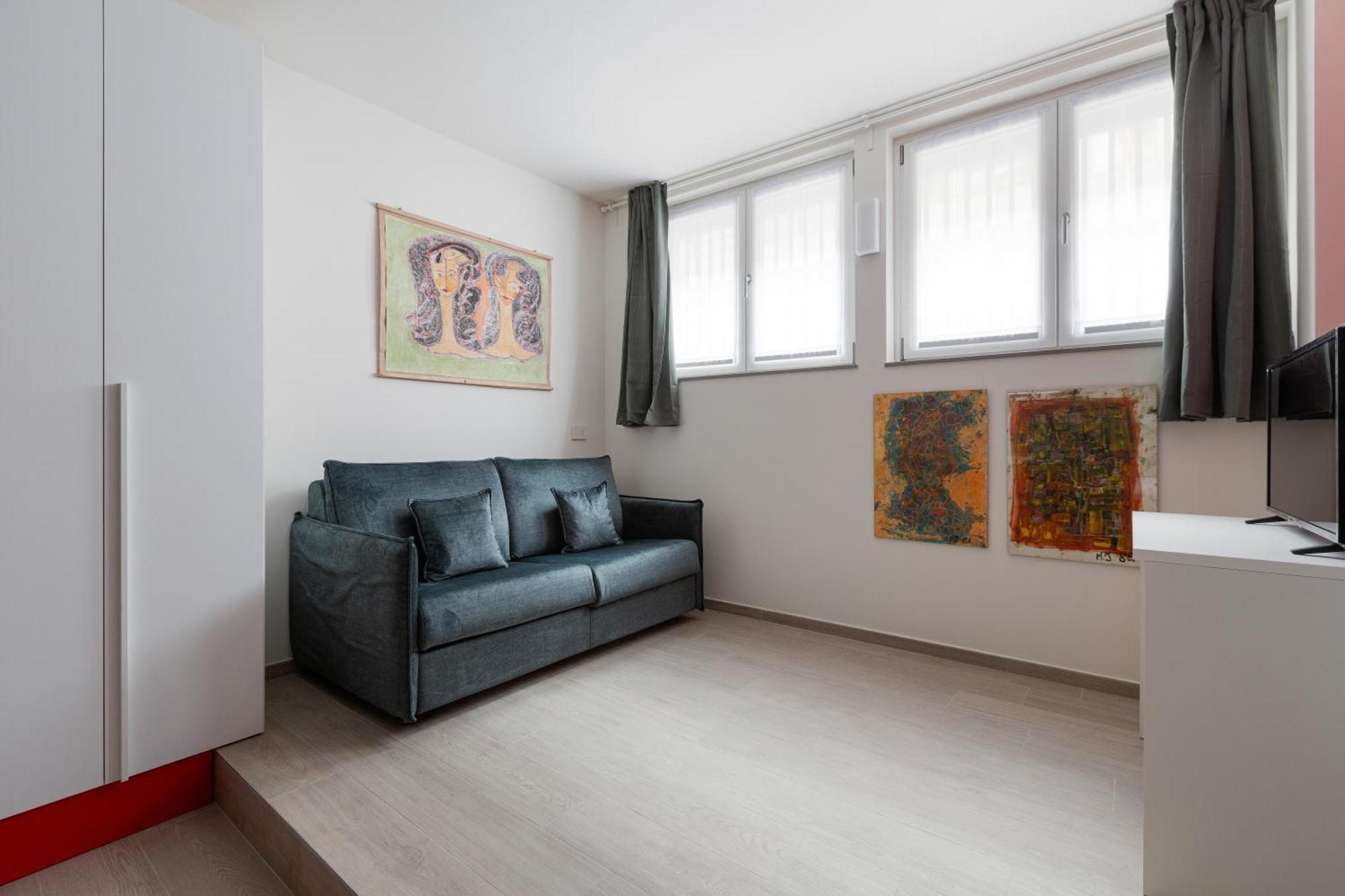 Spacious Apartments - 1,4Km From Corso Buenos Aires ミラノ エクステリア 写真