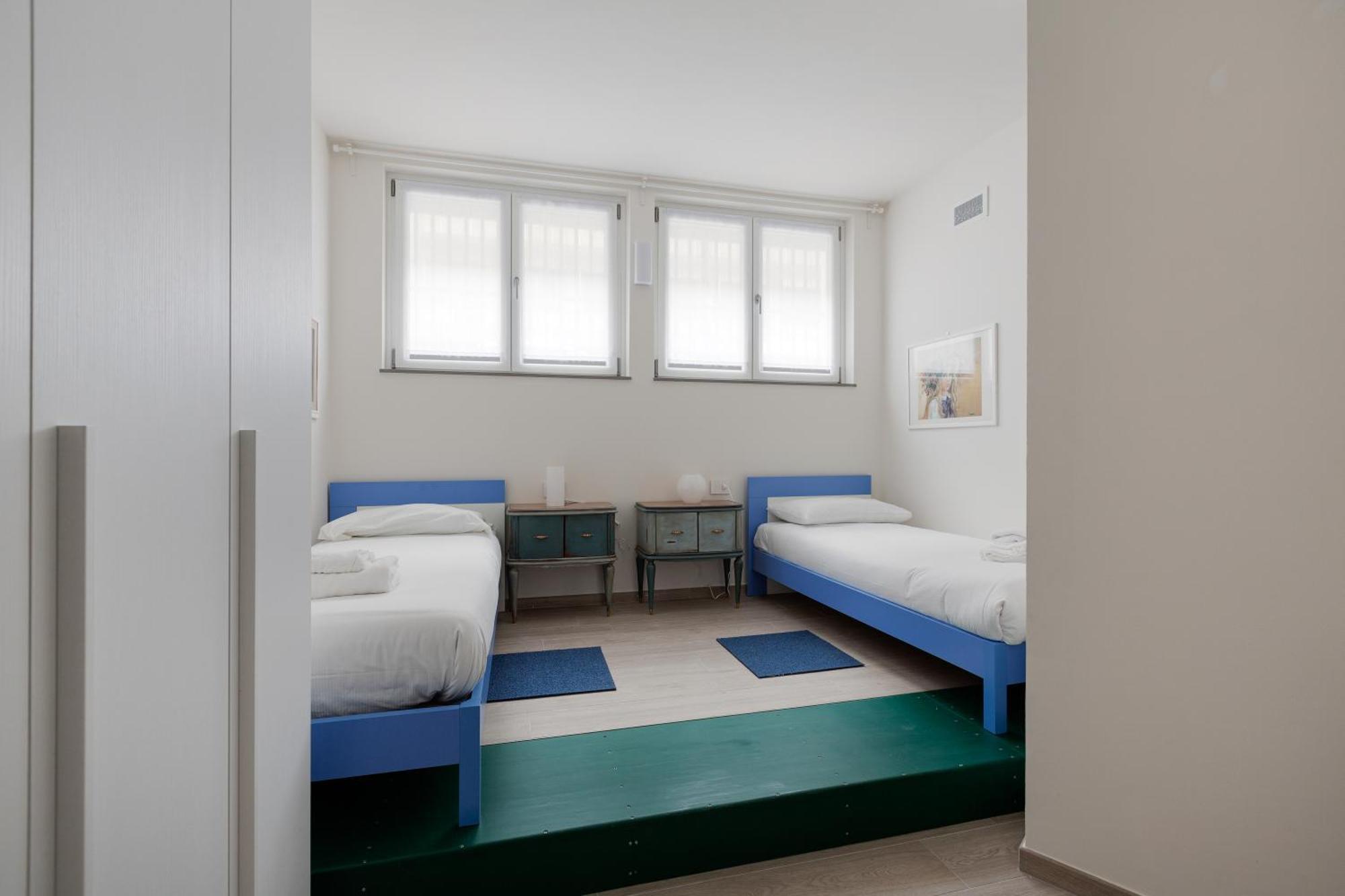 Spacious Apartments - 1,4Km From Corso Buenos Aires ミラノ エクステリア 写真